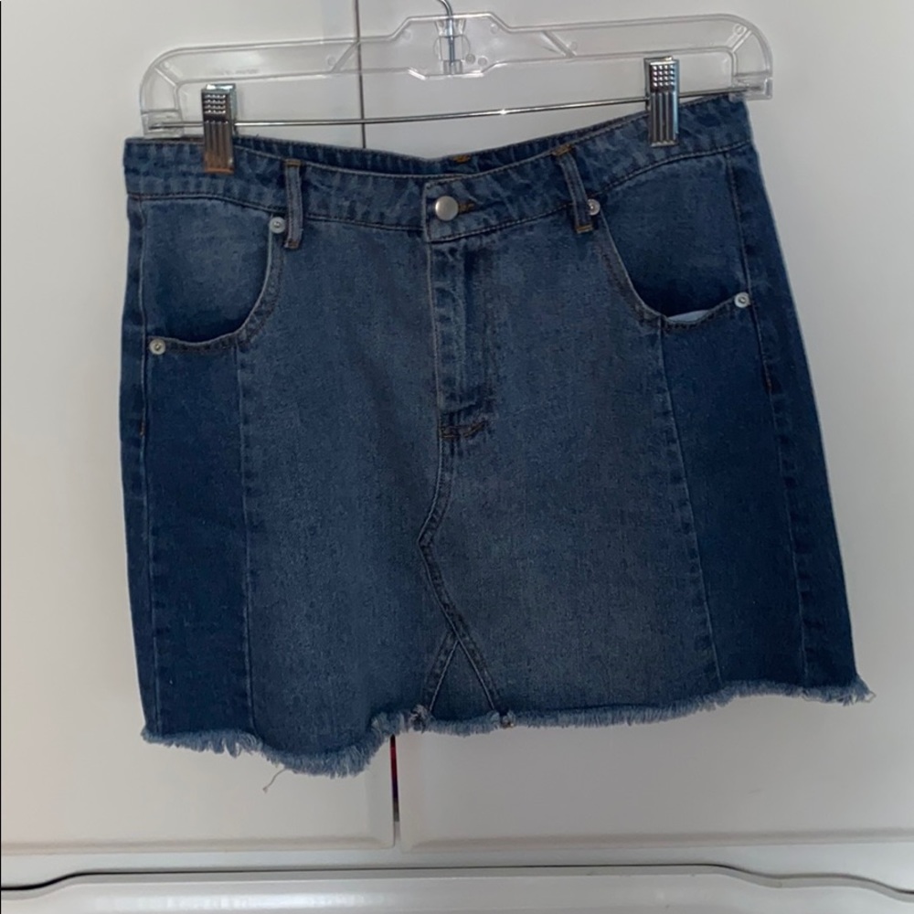 denim skirt